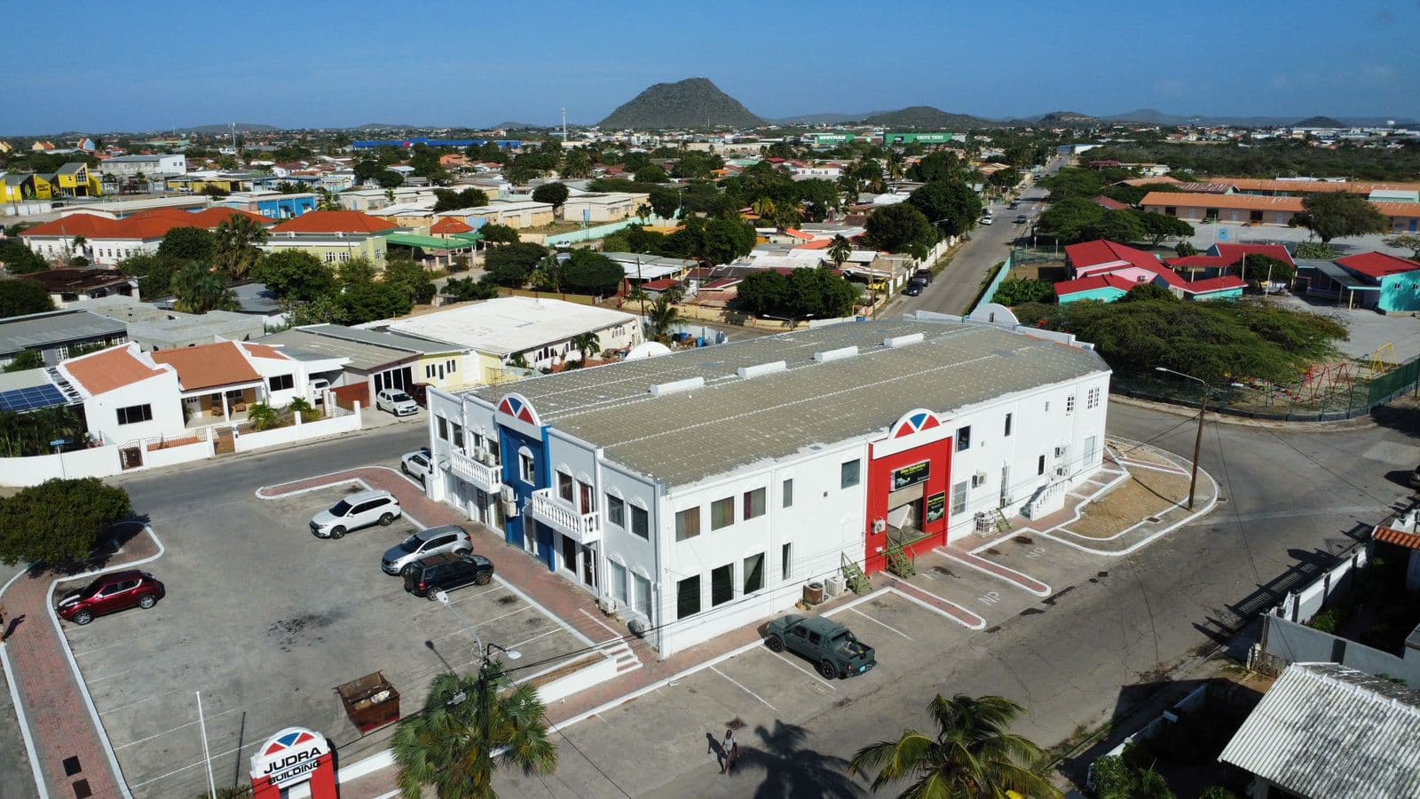 Commercial Building – Macapruimstraat #1